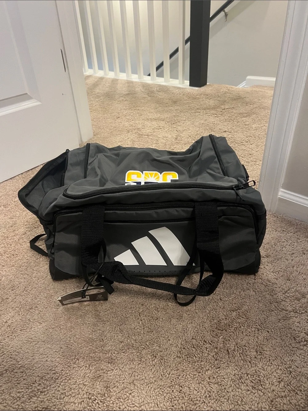 adidas defender 5 small duffel dark grey - SBC logo